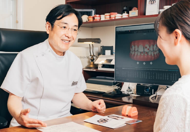 院長 菊池 一晃 治療の様子